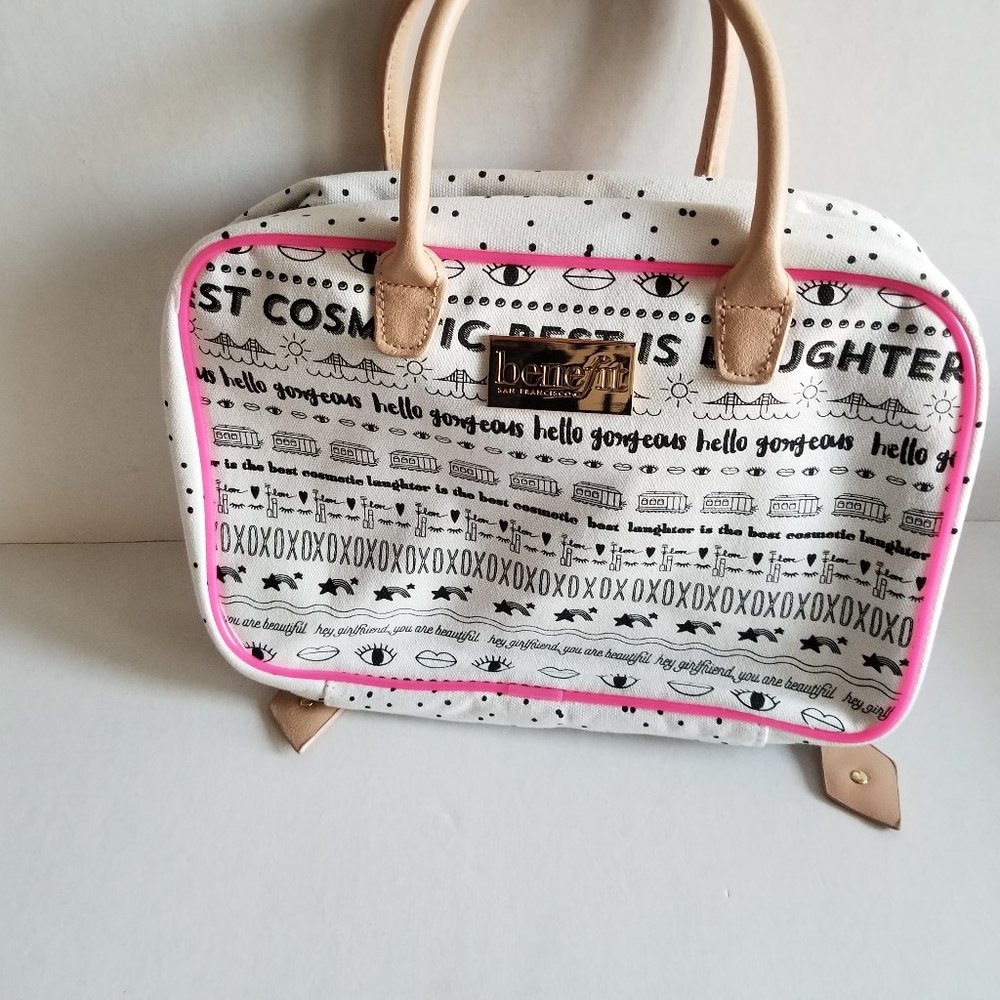Benefit Hello Gorgeous Slogan Pink & White Large  Canvas Travel Bag 1 Pcs